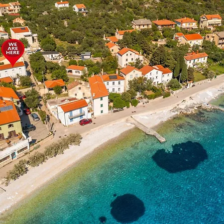 House Verona 25m From The Beach, Martinscica, Cres Island Martinšćica